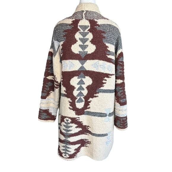Davi & Dani Southwestern Cardigan Sweater Size Small Front pockets single button - Picture 5 of 9